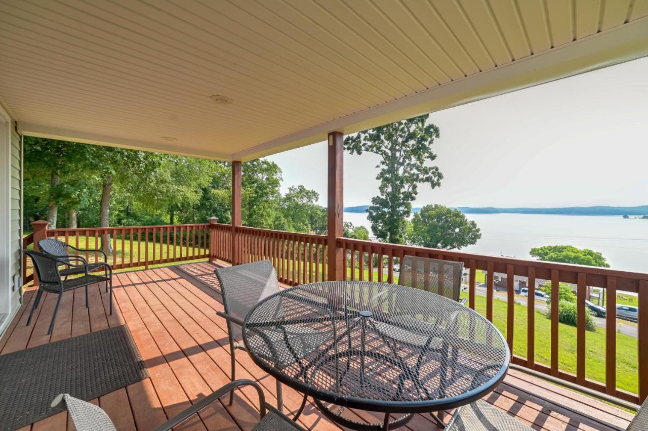 Kentucky Lake Getaway With Lookout Deck, Water View! New Concord Exteriör bild