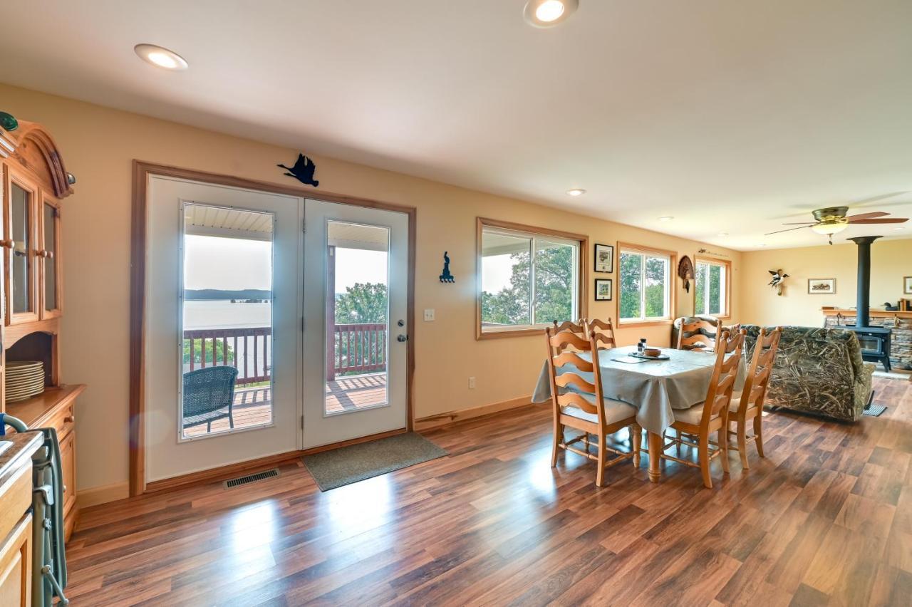 Kentucky Lake Getaway With Lookout Deck, Water View! New Concord Exteriör bild