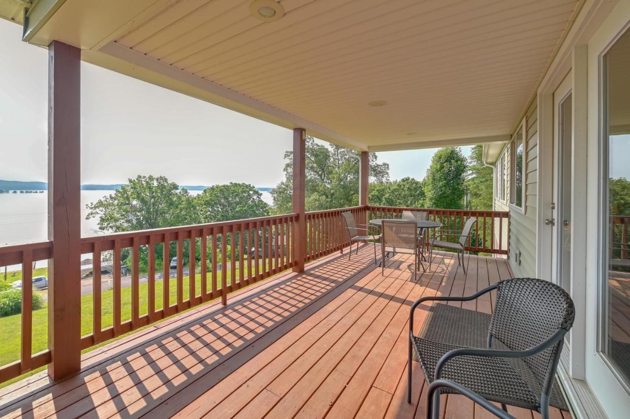 Kentucky Lake Getaway With Lookout Deck, Water View! New Concord Exteriör bild
